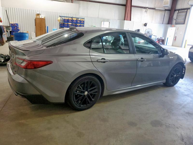 4T1DAACK8SU518947 - 2025 TOYOTA CAMRY XSE SILVER photo 3