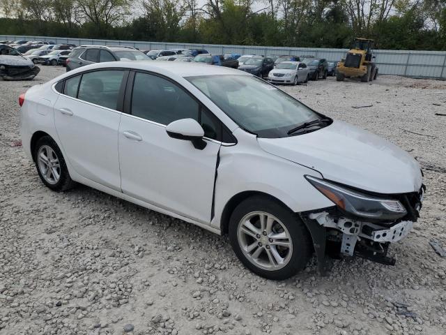 1G1BE5SM0J7123824 - 2018 CHEVROLET CRUZE LT WHITE photo 4