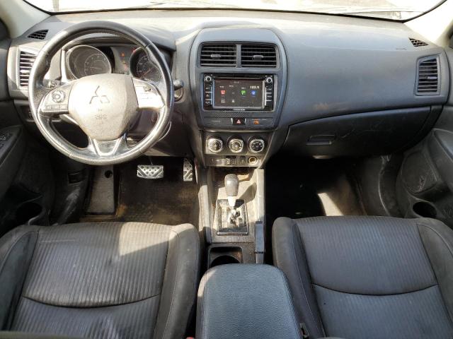 JA4AP3AU7JZ026492 - 2018 MITSUBISHI OUTLANDER ES ნაცრისფერი ფოტო 8