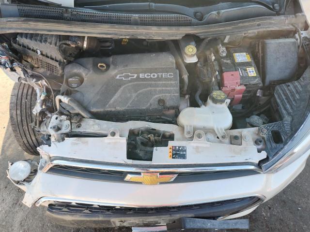 KL8CC6SA7JC470483 - 2018 CHEVROLET SPARK 1LT WHITE photo 11