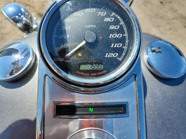 1HD1FBC14HB652847 - 2017 HARLEY-DAVIDSON FLHR ROAD KING SILVER photo 7