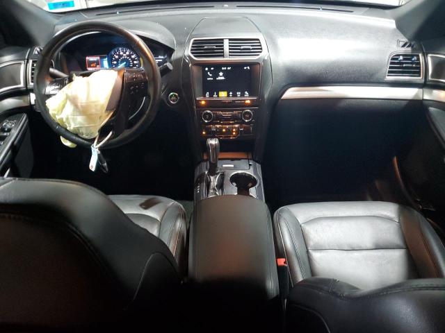 1FM5K8D88HGC97967 - 2017 FORD EXPLORER XLT رمادي صورة 8