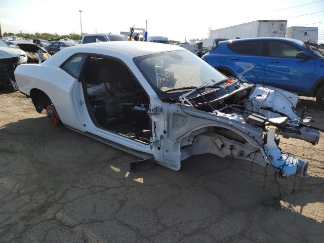 2C3CDZFJ2MH651688 - 2021 DODGE CHALLENGER R/T SCAT PACK WHITE photo 4