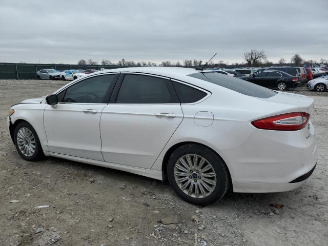 3FA6P0LU5GR365052 - 2016 FORD FUSION SE HYBRID WHITE photo 2