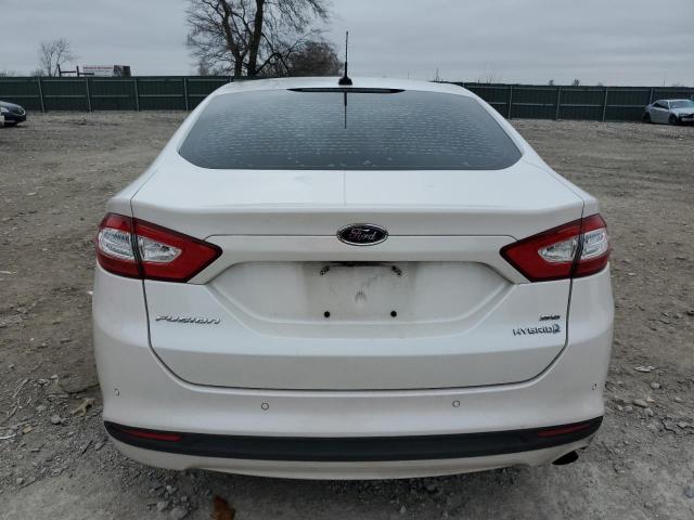 3FA6P0LU5GR365052 - 2016 FORD FUSION SE HYBRID WHITE photo 6