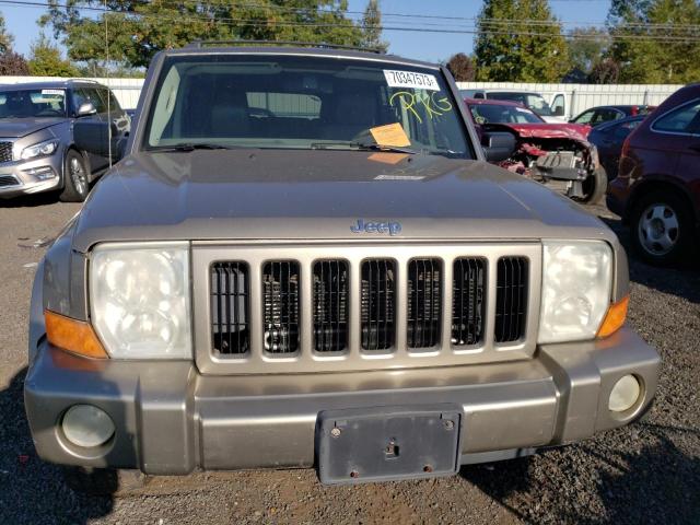 1J8HG48KX6C317778 - 2006 JEEP COMMANDER 棕色 照片 5