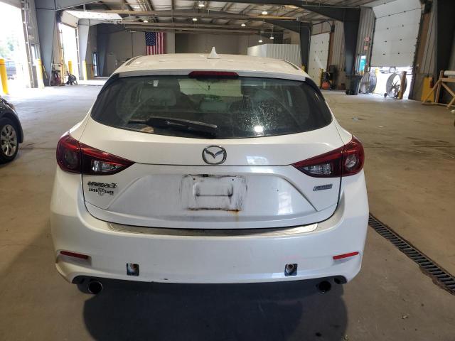 3MZBN1M37JM180254 - 2018 MAZDA 3 GRAND TOURING WHITE photo 6