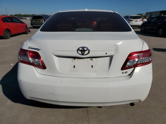 4T1BF3EK8BU659163 - 2011 TOYOTA CAMRY BASE WHITE photo 6