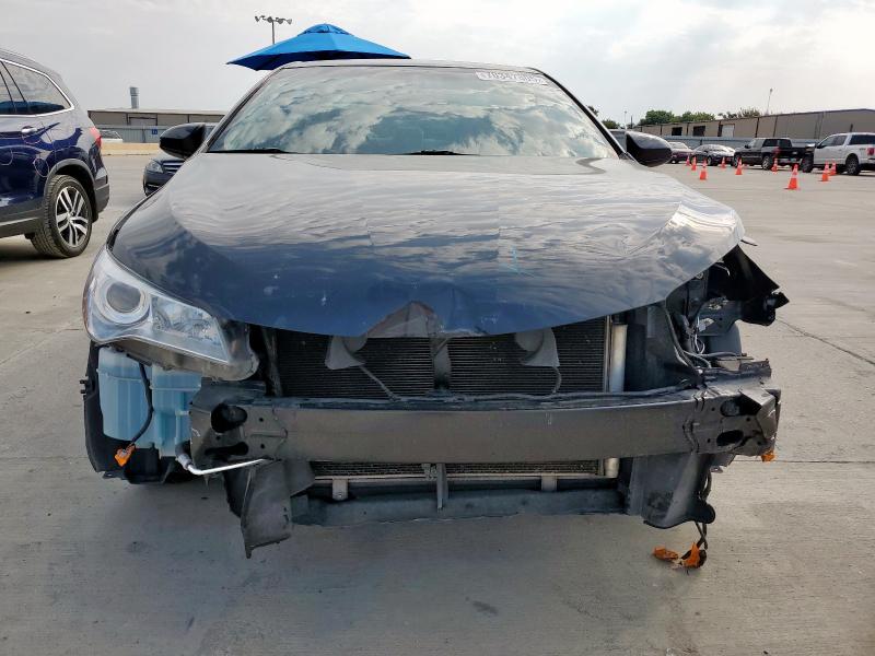 4T1BF1FK0HU424302 - 2017 TOYOTA CAMRY LE 黑色 照片 5