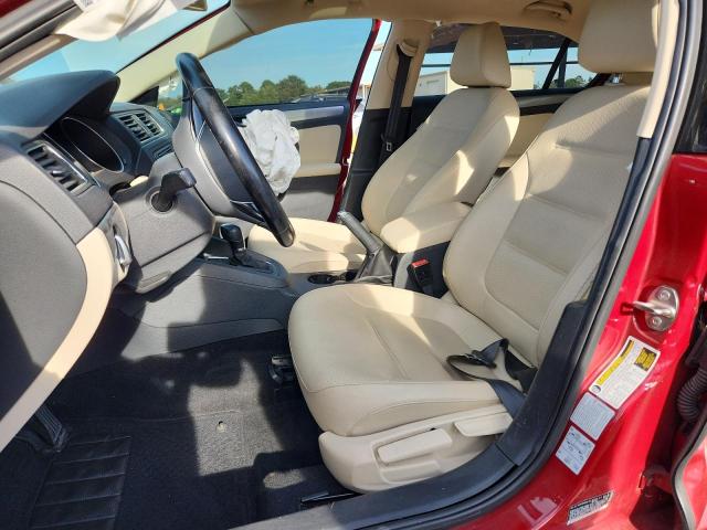 3VWDB7AJ8HM346170 - 2017 VOLKSWAGEN JETTA SE RED photo 7