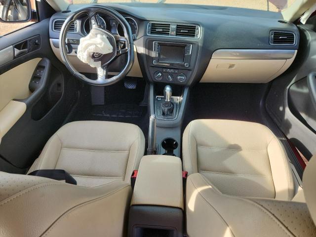 3VWDB7AJ8HM346170 - 2017 VOLKSWAGEN JETTA SE RED photo 8