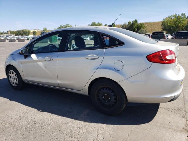 3FADP4BJ7BM148680 - 2011 FORD FIESTA SE SILVER photo 2