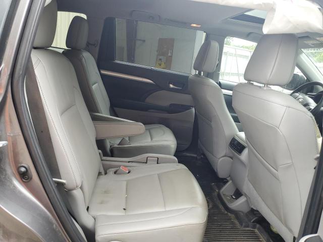 5TDJZRFH4KS629658 - 2019 TOYOTA HIGHLANDER SE GRAY photo 11