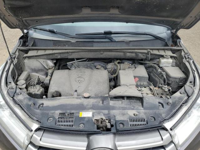 5TDJZRFH4KS629658 - 2019 TOYOTA HIGHLANDER SE GRAY photo 12