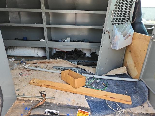 1GCGG25V271128495 - 2007 CHEVROLET EXPRESS WHITE photo 11