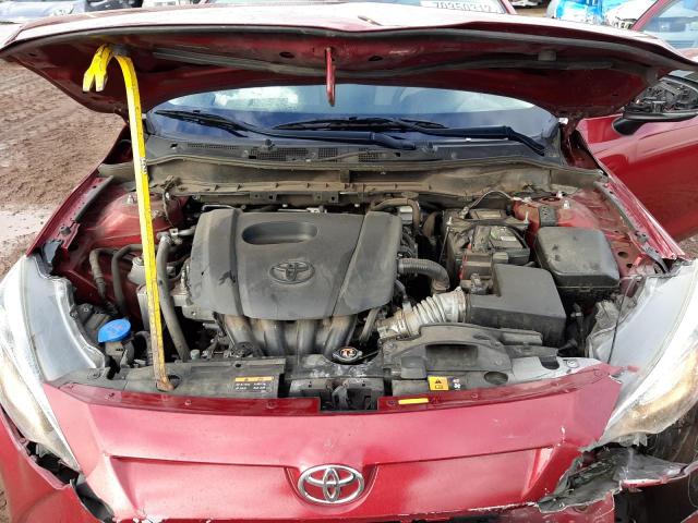 3MYDLBYV1KY522957 - 2019 TOYOTA YARIS L RED photo 11