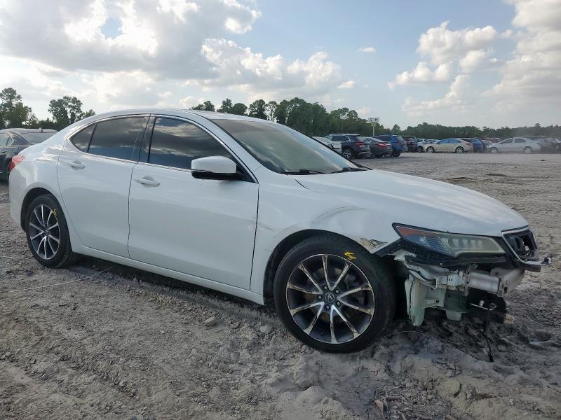 19UUB3F55GA002641 - 2016 ACURA TLX TECH WHITE photo 4