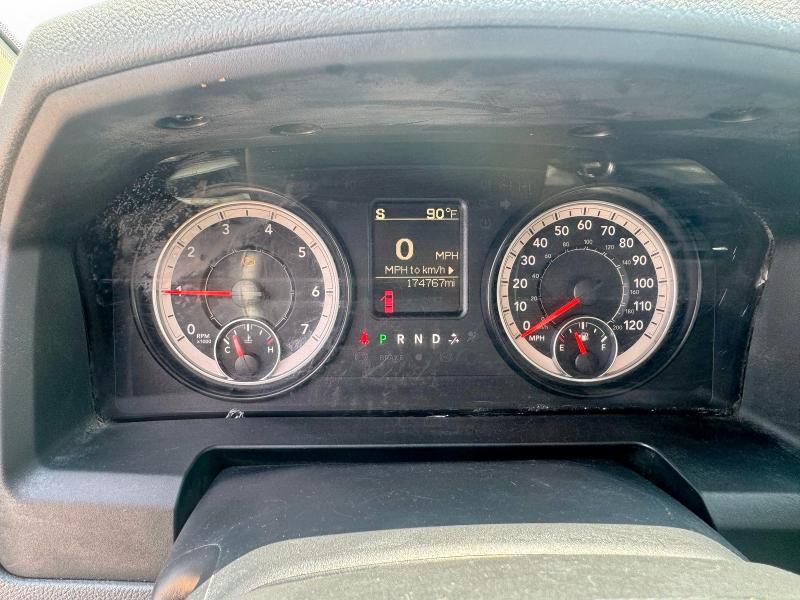 1C6RR7FT8GS212433 - 2016 RAM 1500 ST WHITE photo 8