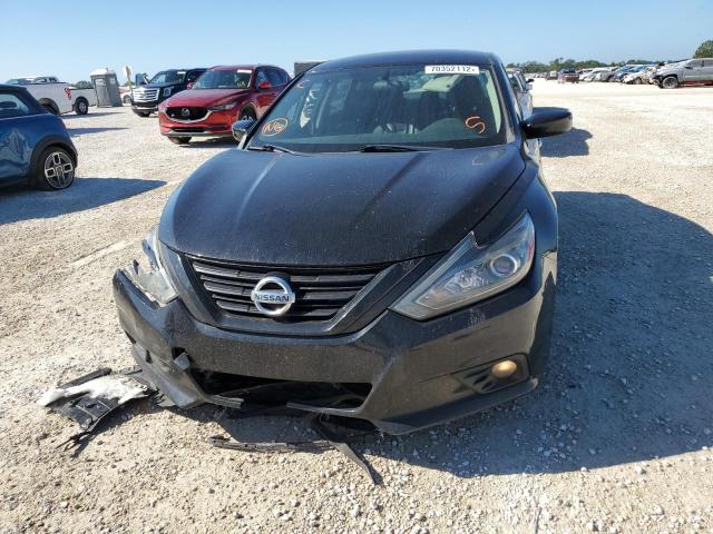 1N4AL3AP4JC295795 - 2018 NISSAN ALTIMA 2.5 BLACK photo 5