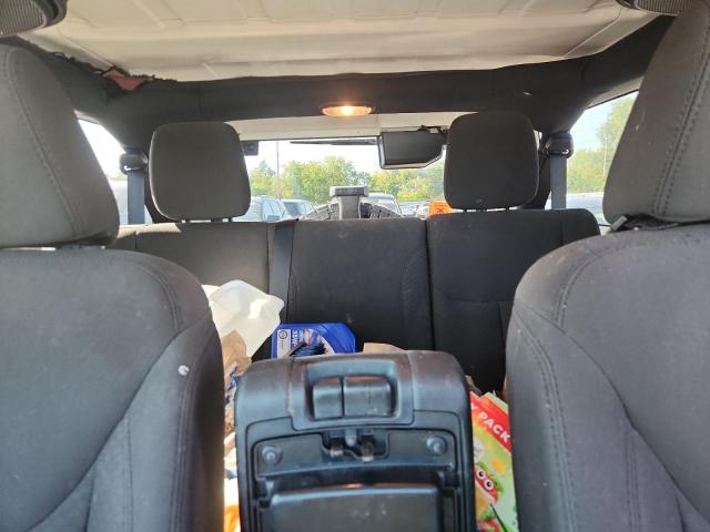 1C4BJWDG8HL725839 - 2017 JEEP WRANGLER UNLIMITED SPORT RED photo 10