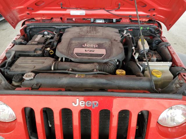 1C4BJWDG8HL725839 - 2017 JEEP WRANGLER UNLIMITED SPORT RED photo 12