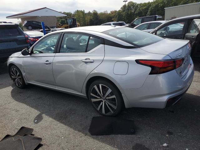 1N4BL4CW4KC202905 - 2019 NISSAN ALTIMA SR SILVER photo 2