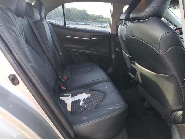 4T1G11AK5NU649788 - 2022 TOYOTA CAMRY SE SILVER photo 10