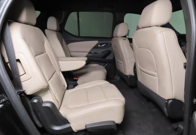 1GNERHKW4PJ201083 - 2023 CHEVROLET TRAVERSE LT BLACK photo 6