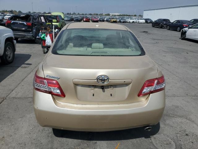 4T1BF3EK8BU145698 - 2011 TOYOTA CAMRY BASE GOLD photo 6