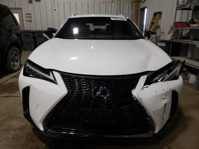 JTHR9JBH9M2043685 - 2021 LEXUS UX 250H WHITE photo 5