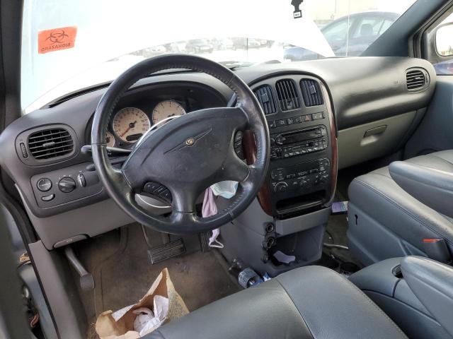 2C4GP54L74R604569 - 2004 CHRYSLER TOWN & COU TOURING BLUE photo 8