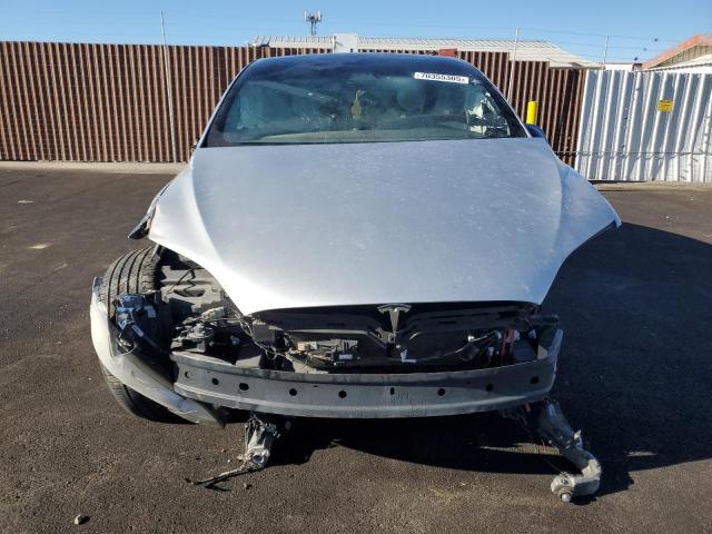 5YJXCBE2XHF040451 - 2017 TESLA MODEL X 银色 照片 5