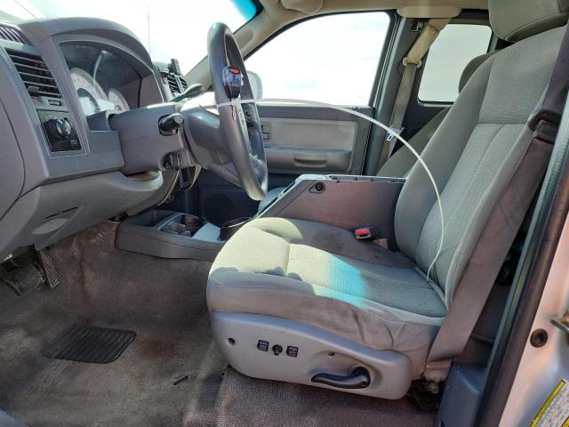 1D7HE42K36S669084 - 2006 DODGE DAKOTA SLT SILVER photo 7