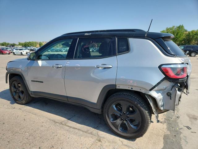 3C4NJCBBXKT692812 - 2019 JEEP COMPASS LATITUDE Сріблястий фото 2