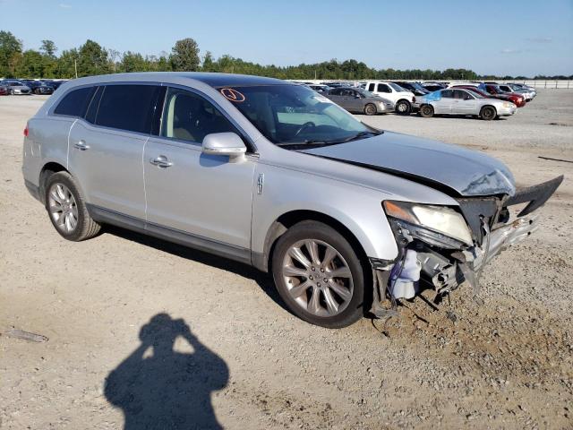 2LMHJ5FK4DBL53531 - 2013 LINCOLN MKT SILVER photo 4