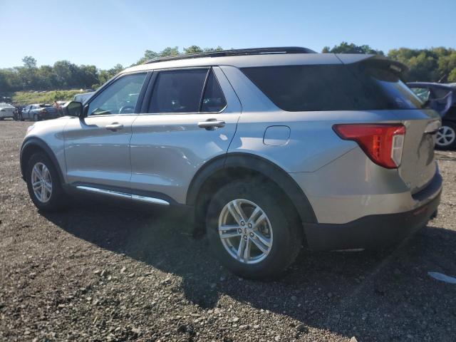 1FMSK8DH7MGB38368 - 2021 FORD EXPLORER XLT Silber Foto 2