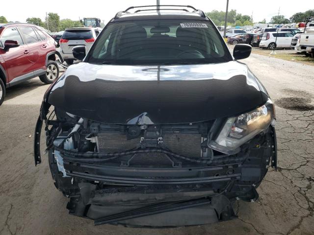 5N1AT2MV9JC727372 - 2018 NISSAN ROGUE S შავი ფოტო 5