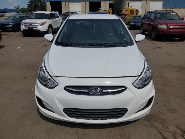 KMHCT4AE4FU860633 - 2015 HYUNDAI ACCENT GLS 白色 照片 5