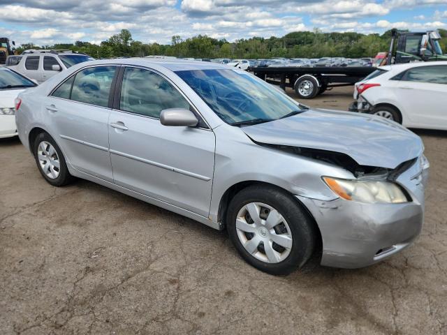 4T4BE46K49R139839 - 2009 TOYOTA CAMRY BASE Gümüş foto 4