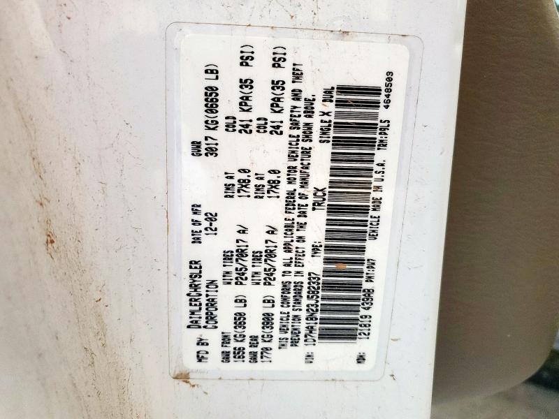 1D7HA18N23J582337 - 2003 DODGE RAM 1500 ST WHITE photo 12