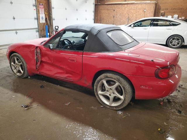 JM1NB353930309197 - 2003 MAZDA MX-5 MIATA BASE RED photo 2