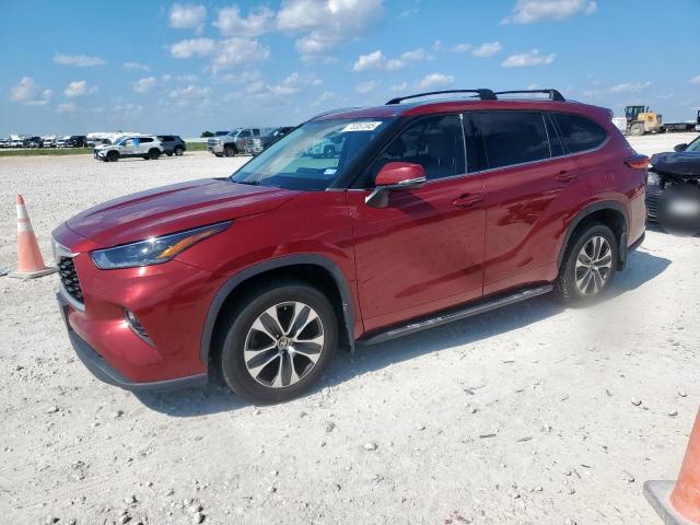 2021 TOYOTA HIGHLANDER XLE, 