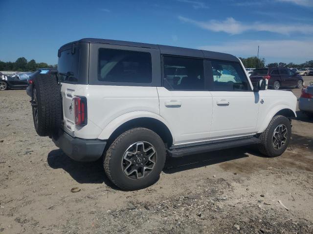 1FMDE5BH1PLC15619 - 2023 FORD BRONCO BASE თეთრი ფოტო 3