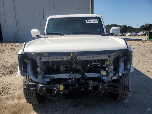 1FMDE5BH1PLC15619 - 2023 FORD BRONCO BASE თეთრი ფოტო 5