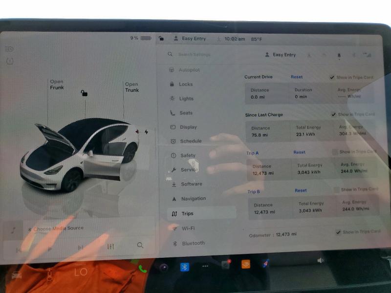 7SAYGDED8RA307898 - 2024 TESLA MODEL Y WHITE photo 9