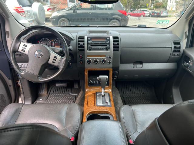 5N1AR18W35C711895 - 2005 NISSAN PATHFINDER LE 灰色 照片 9