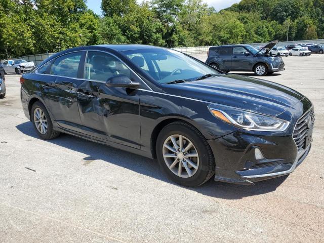 5NPE24AF8JH711458 - 2018 HYUNDAI SONATA SE შავი ფოტო 4
