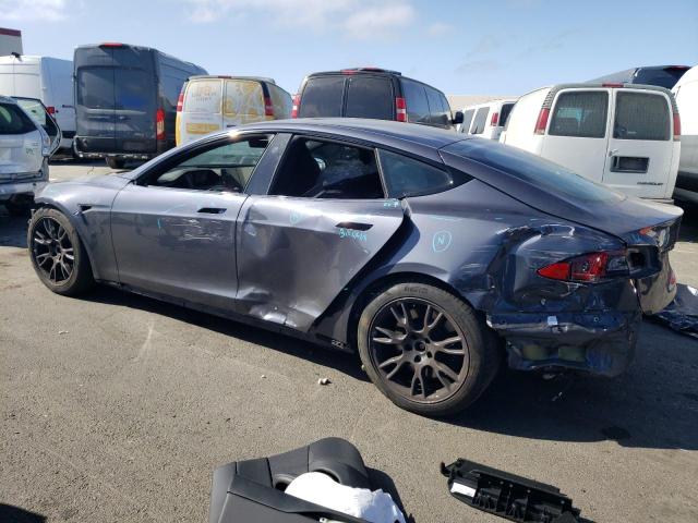 5YJSA1E56MF439677 - 2021 TESLA MODEL S GRAY photo 2
