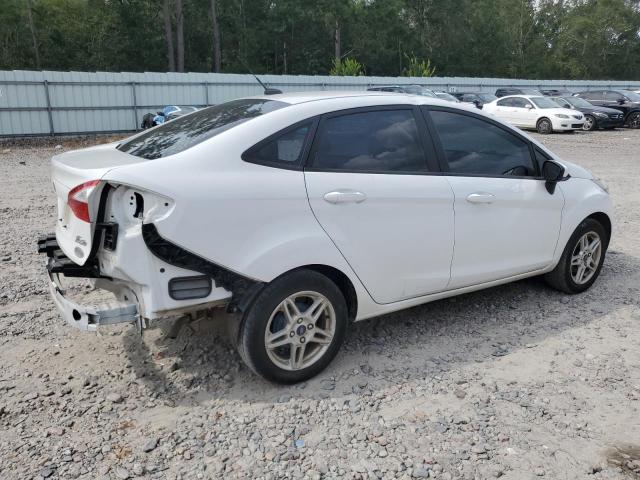 3FADP4BJ5JM109584 - 2018 FORD FIESTA SE 白色 照片 3