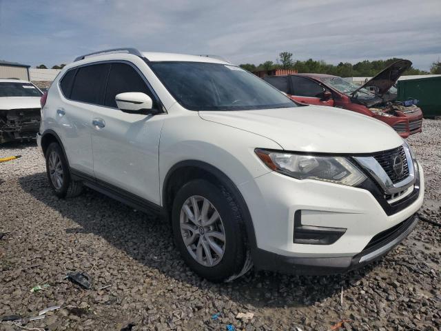 KNMAT2MT4JP590210 - 2018 NISSAN ROGUE S WHITE photo 4